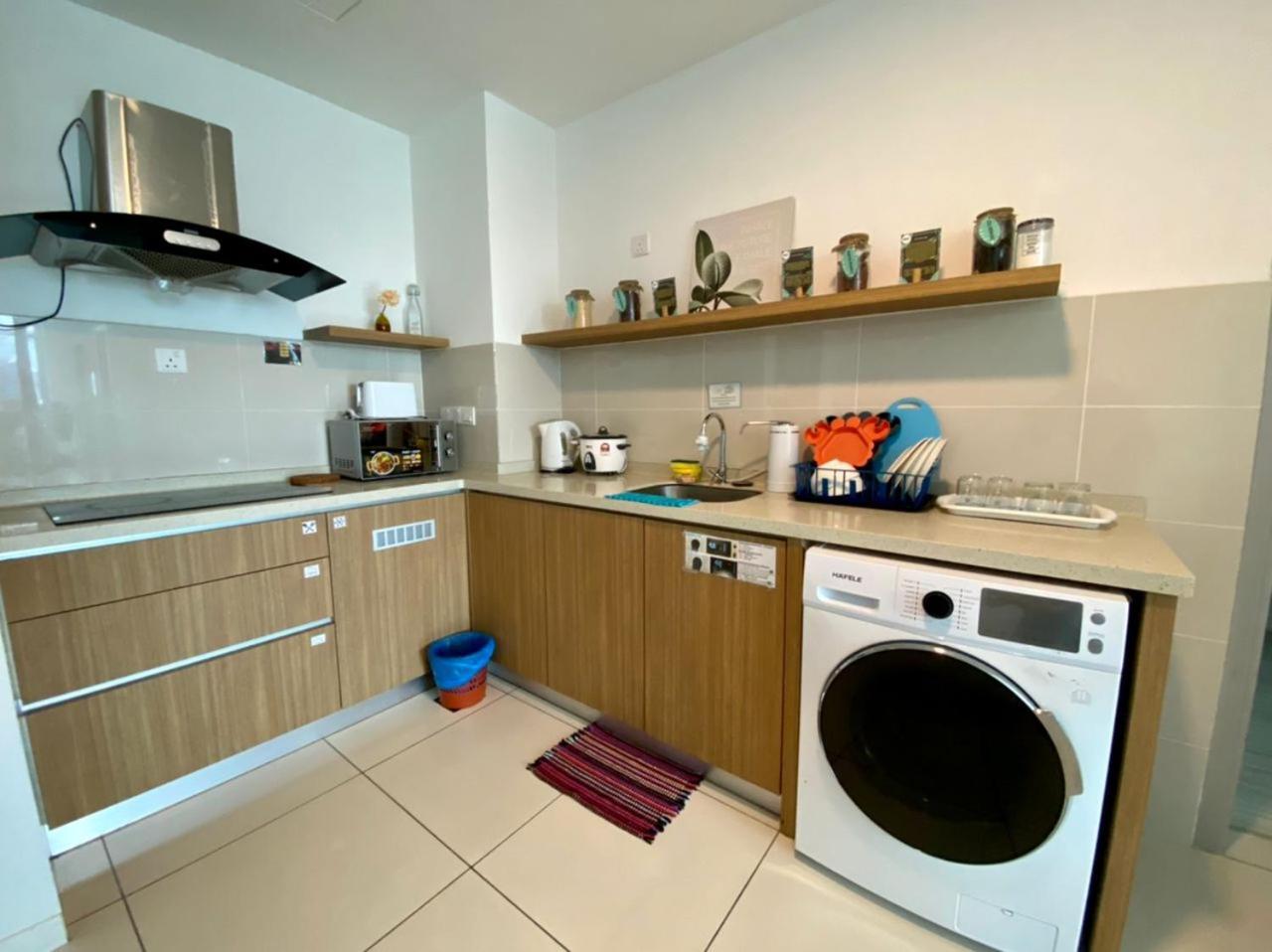 Sa Sutera Avenue Homestay Opposite Imago Kk Kota Kinabalu Exterior foto